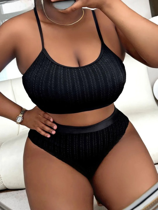 Ribbed Plus Size Bikini Set (V4987)