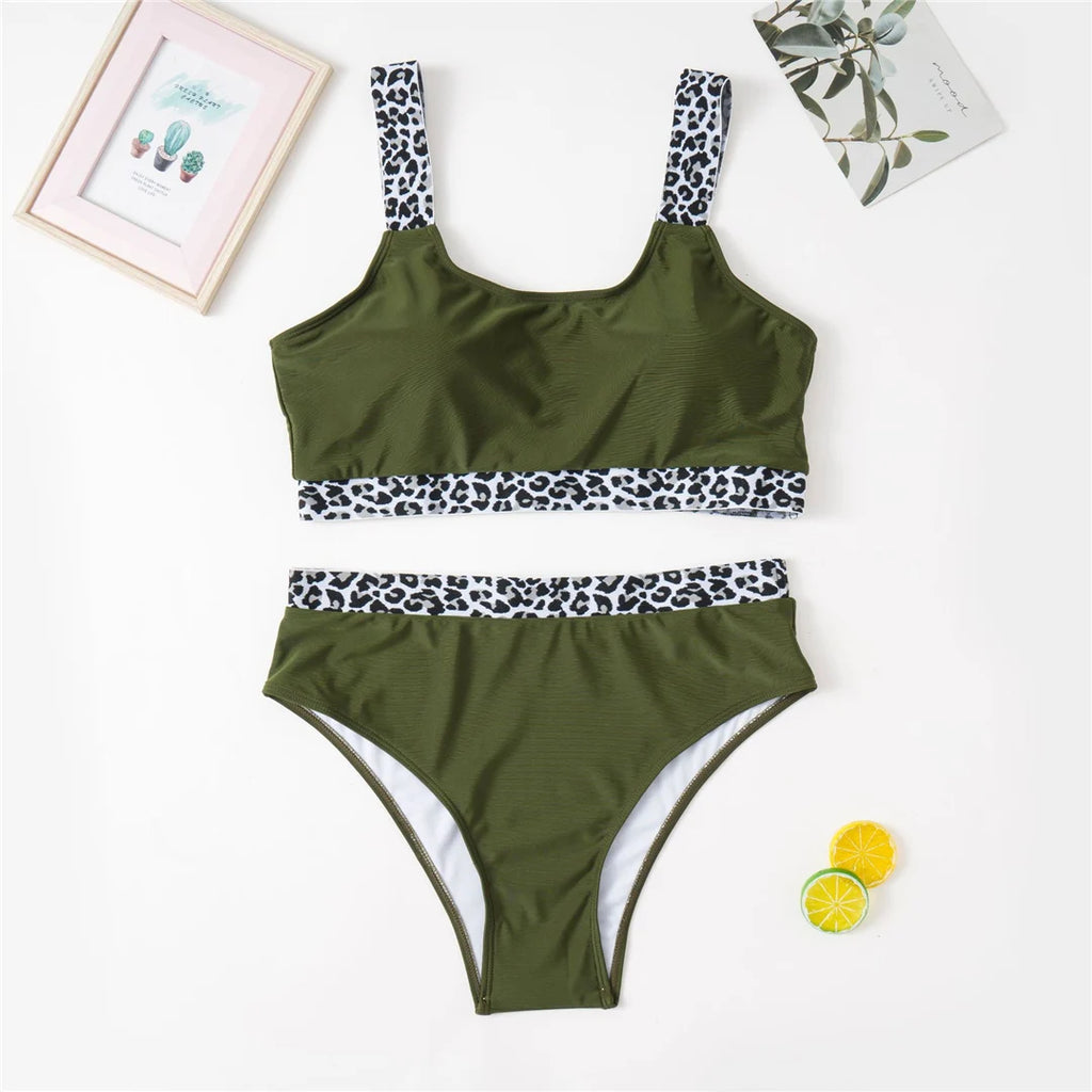 Color-Block Plus Size Bikini Set