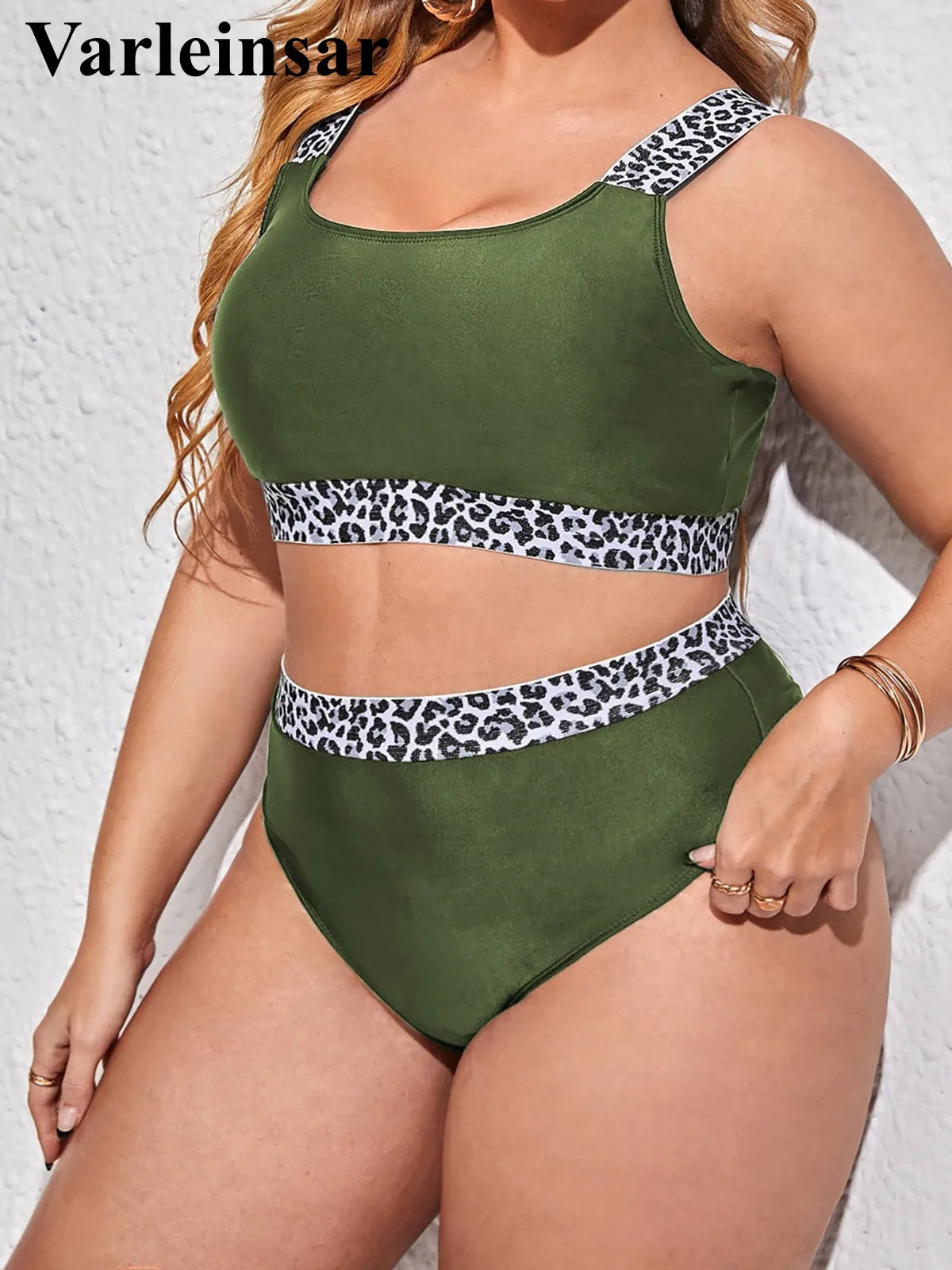 Color-Block Plus Size Bikini Set